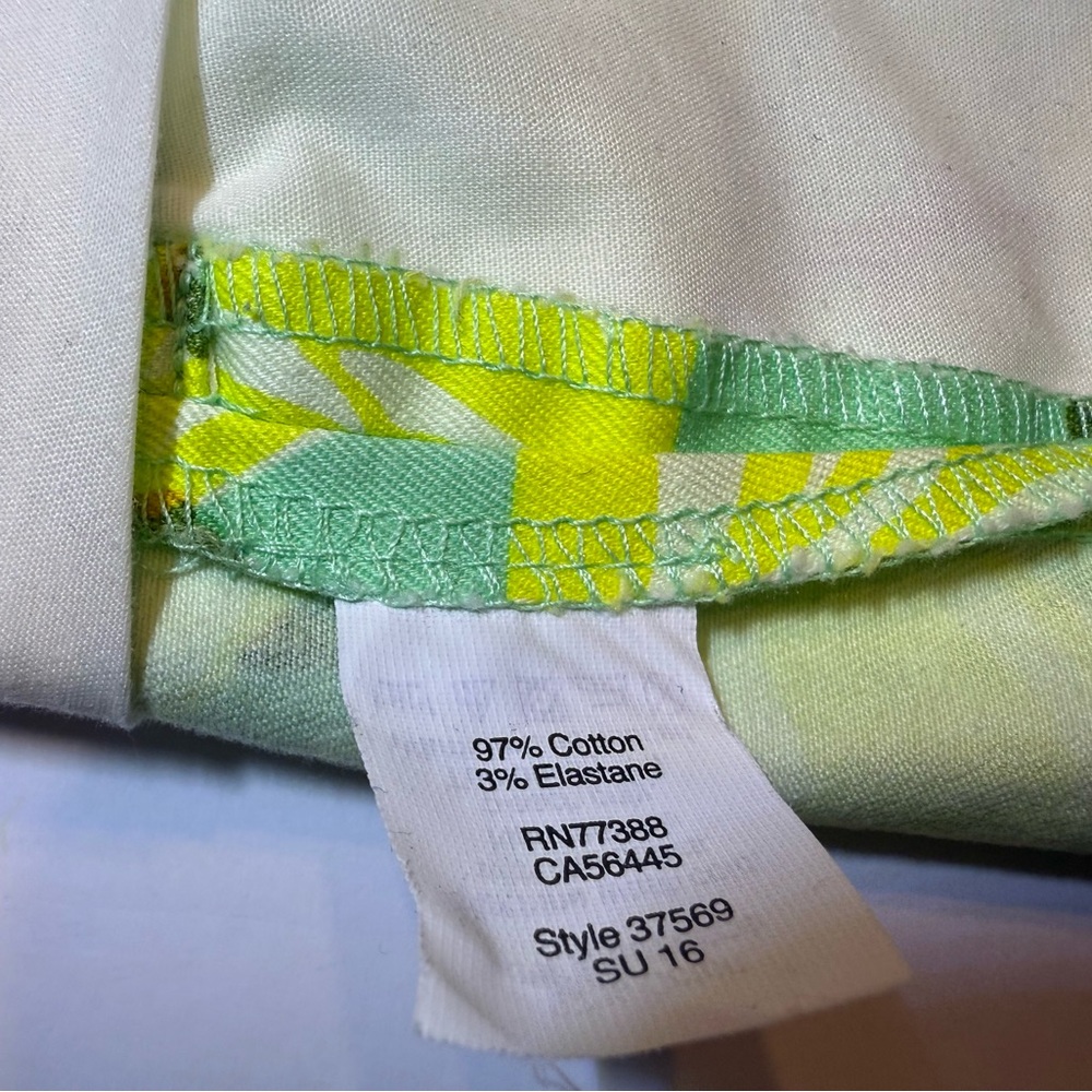 J. Crew Chino Shorts Mid Rise Floral Green Yellow Cotton Women Size 10 Like New - Picture 12 of 12